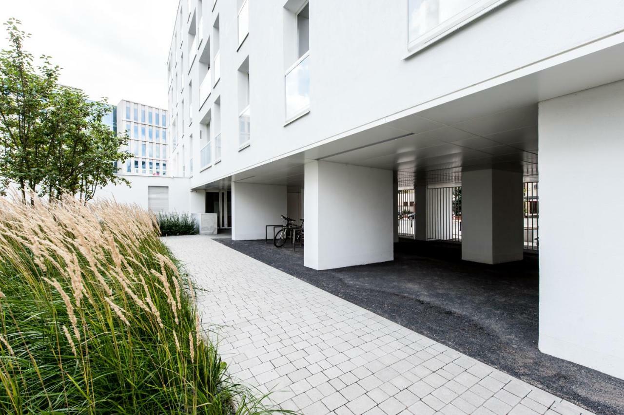 Superapart Bobrowiecka 10 Varsóvia Exterior foto